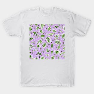 Bees and Hostas Tossed on Lilac 5748 T-Shirt